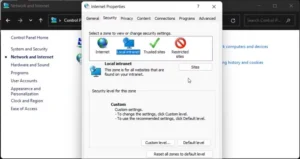 گفتگوی Internet Properties با تب Security انتخاب شده در ویندوز 11