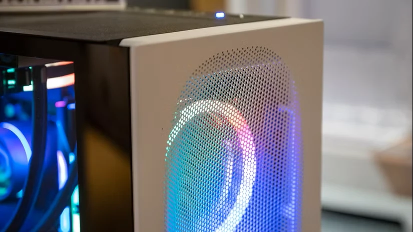 فن و دریچه‌های RGB کیس کامپیوتر بازی CyberPowerPC Grvty High Airflow Series