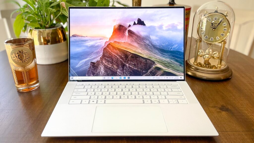 لپ تاپ Dell XPS 15 OLED